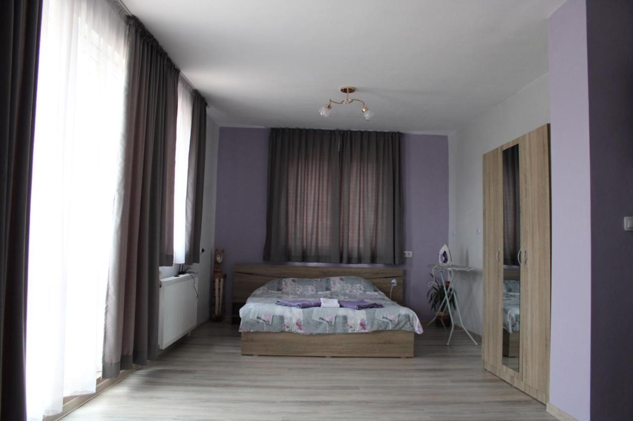 Къщи За Гости Ореха Samokov Exterior foto