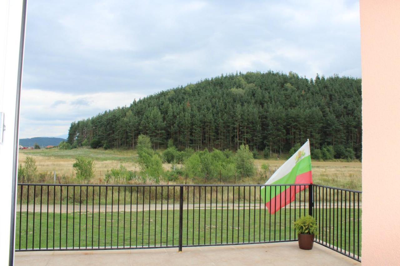 Къщи За Гости Ореха Samokov Exterior foto
